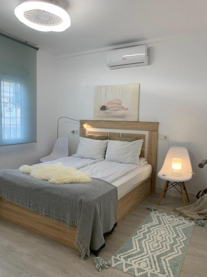 Holiday House Torrevieja Eksteriør billede