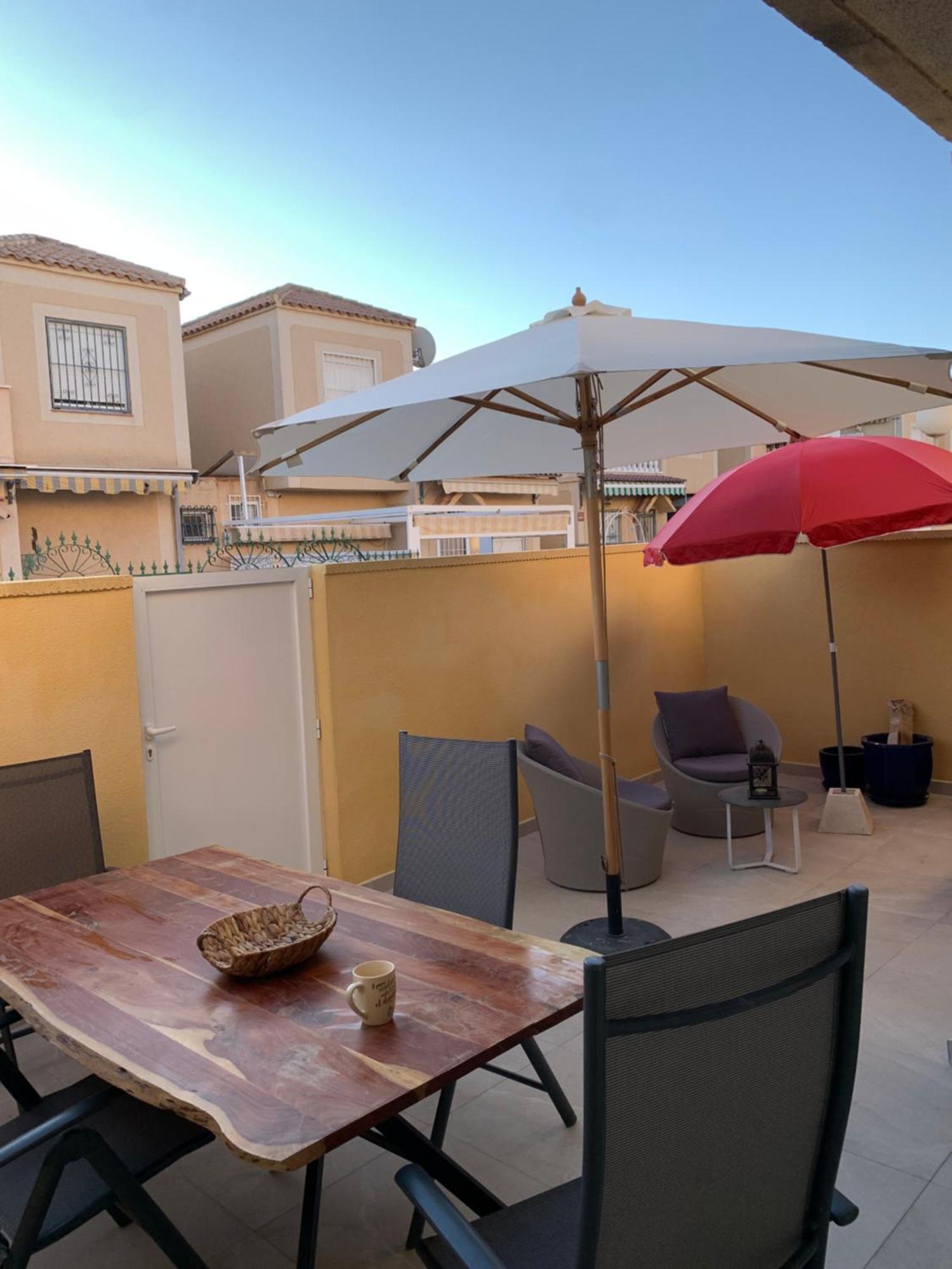 Holiday House Torrevieja Eksteriør billede