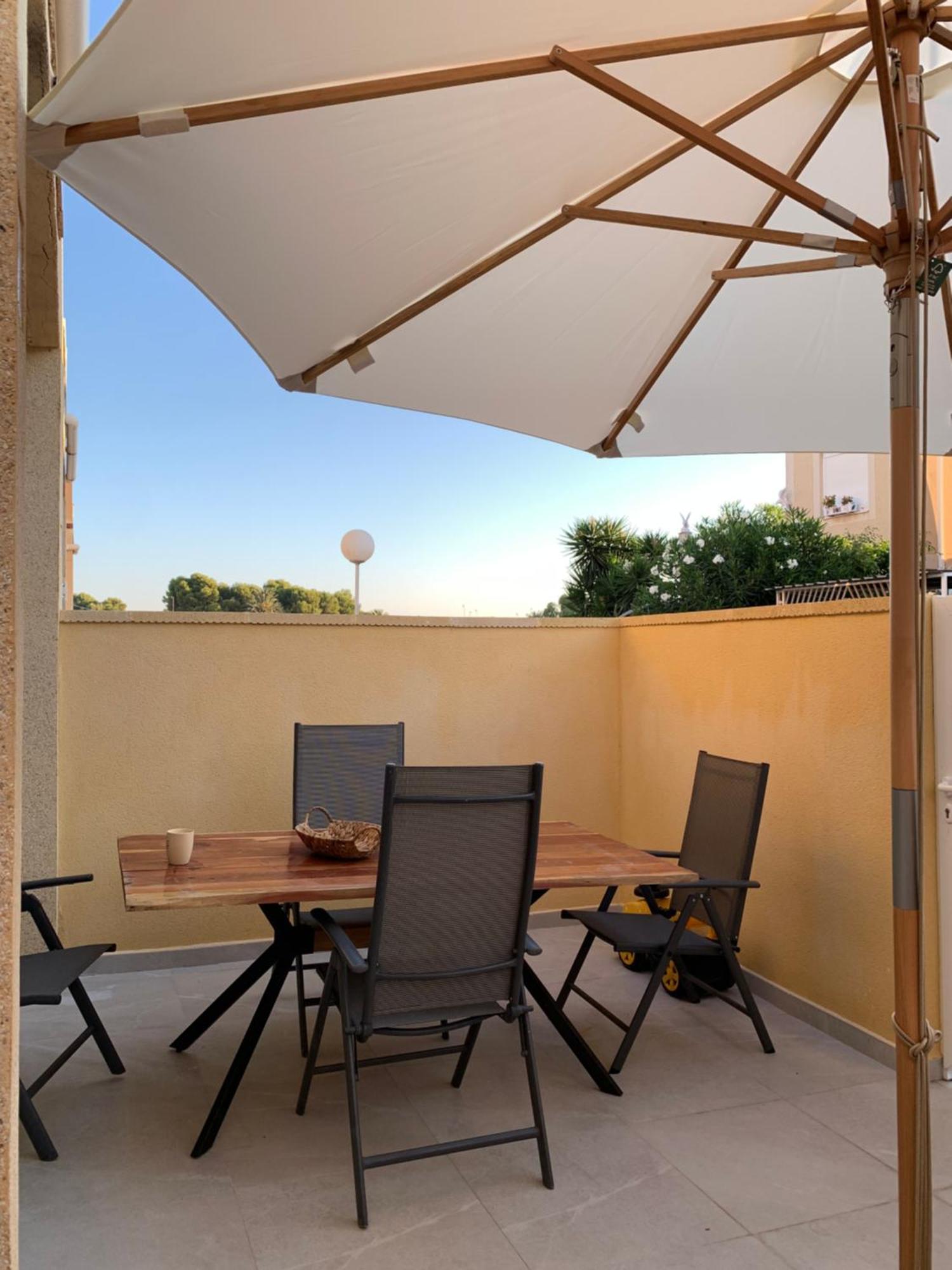 Holiday House Torrevieja Eksteriør billede